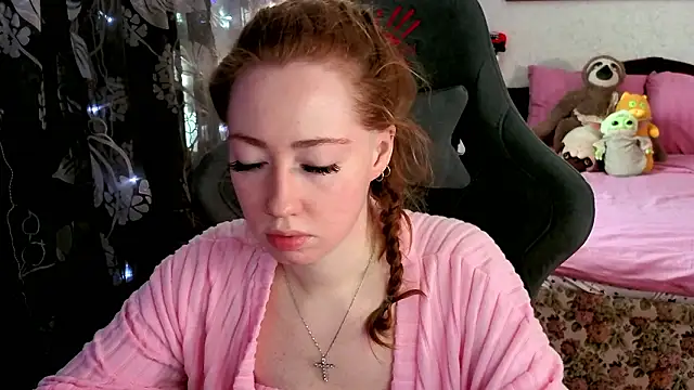 Snapshot of TinaBrook chatting on 03-06-26, 04:51 TinaBrook online show from 03-06-26, 04:51