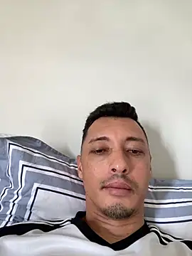 alexsandropllt online show from 12-20-25, 01:58