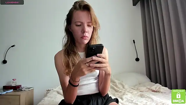 Snapshot of Kalisee_ chatting on 05-04-26, 05:22 Kalisee online show from 05-04-26, 05:22