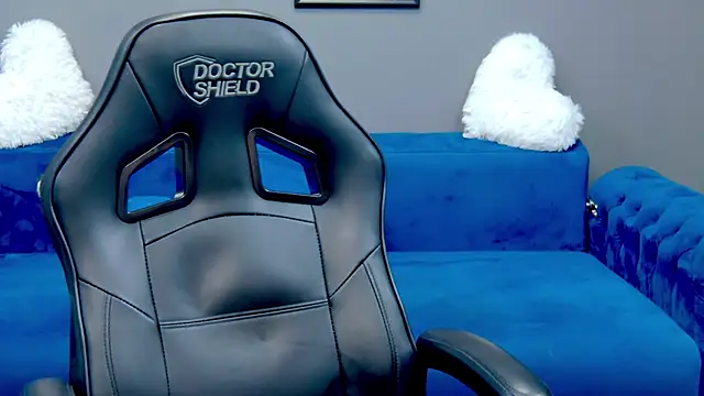 Katewalker  online show from 03-06-25, 09:20