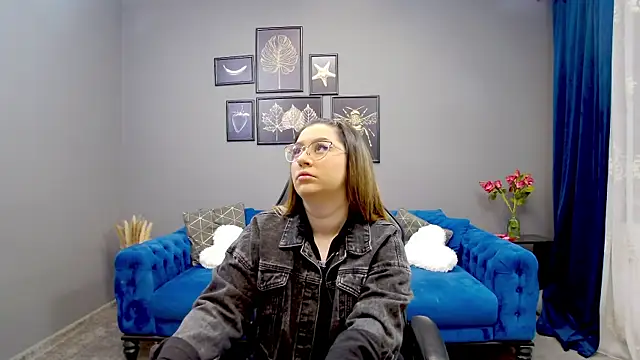 Katewalker  online show from 02-27-25, 05:58