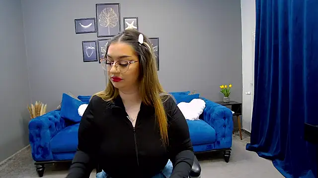 Katewalker  online show from 02-07-25, 06:13