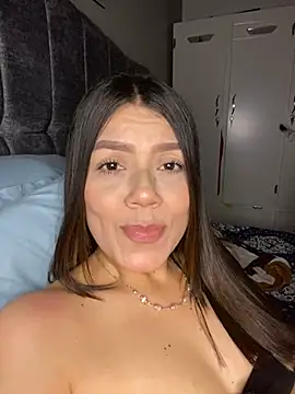 martina contreras online show from 04-18-26, 04:15