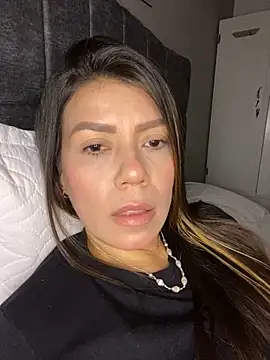 martina contreras online show from 02-26-26, 09:09