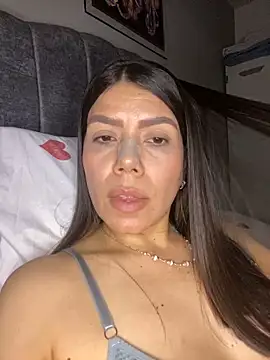 martina contreras online show from 04-10-26, 12:06