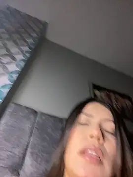 martina contreras online show from 05-10-26, 05:11