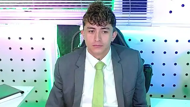 Darko0717 online show from 10-31-25, 01:30