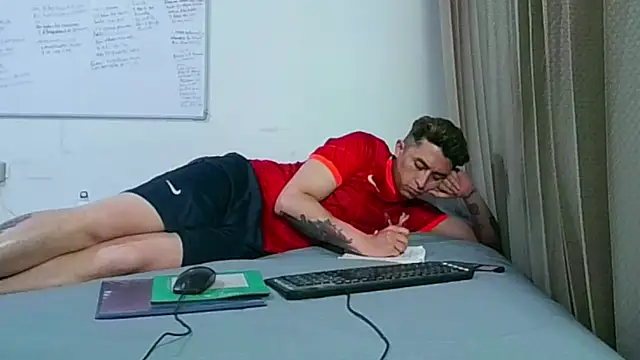 Darko0717 online show from 11-09-25, 02:26