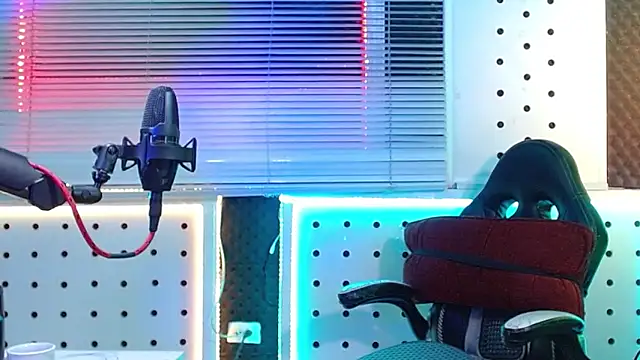 Darko0717 online show from 04-16-26, 03:46