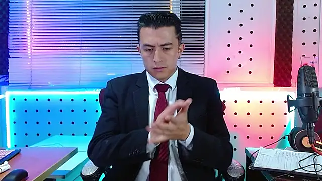 Snapshot of Darko0717 chatting on 06-01-26, 01:11 Darko0717 online show from 06-01-26, 01:11