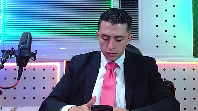 Snapshot of Darko0717 chatting on 05-05-26, 11:24 Darko0717 online show from 05-05-26, 11:24