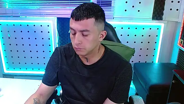 Darko0717 online show from 02-22-26, 10:22