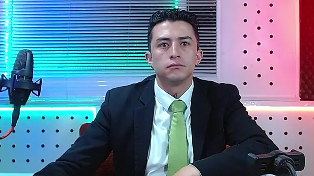 Snapshot of Darko0717 chatting on 05-15-26, 08:56 Darko0717 online show from 05-15-26, 08:56