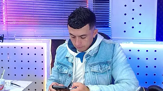 Darko0717 online show from 03-14-26, 04:24