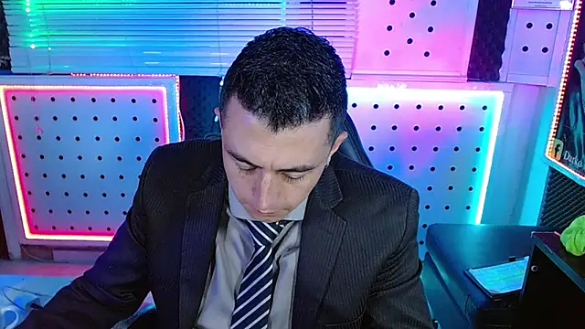 Darko0717 online show from 02-12-26, 02:17