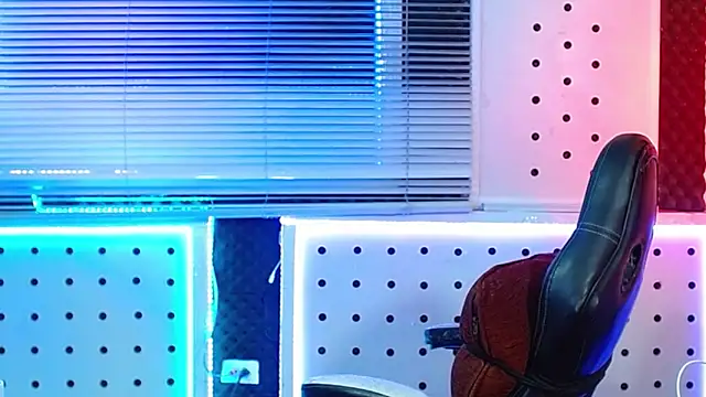 Darko0717 online show from 04-14-26, 09:31