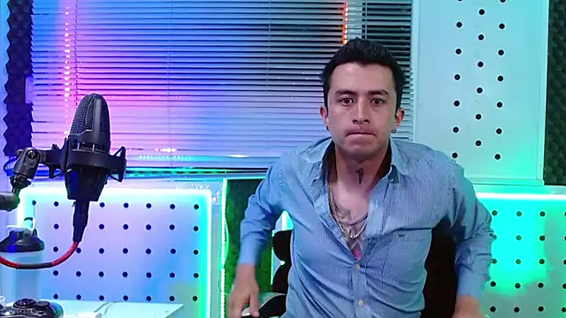 Darko0717 online show from 04-11-26, 01:37