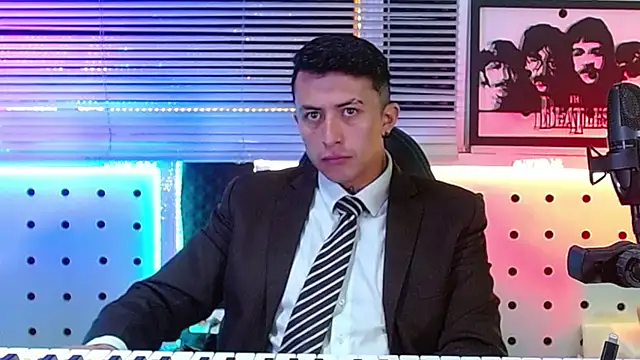 Snapshot of Darko0717 chatting on 07-15-26, 12:45 Darko0717 online show from 07-15-26, 12:45