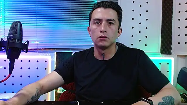 Darko0717 online show from 04-09-26, 01:18