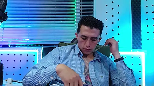 Darko0717 online show from 04-03-26, 01:56