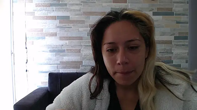 MommyMiaWs online show from 10-02-25, 02:31