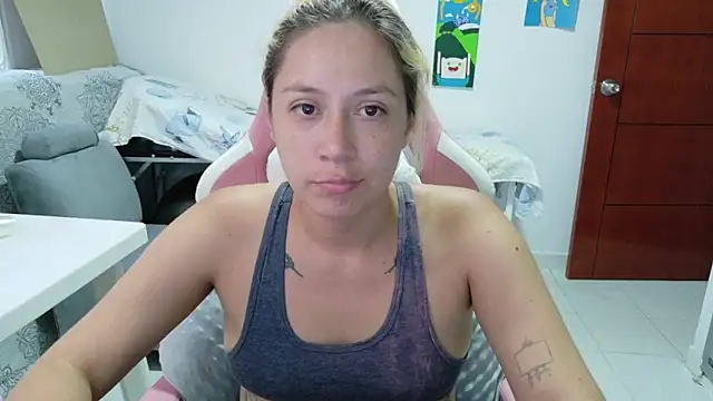 MommyMiaWs online show from 05-07-26, 07:50