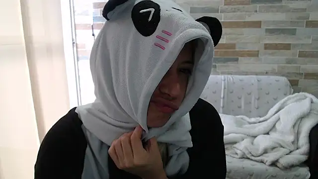 MommyMiaWs online show from 10-10-25, 12:28