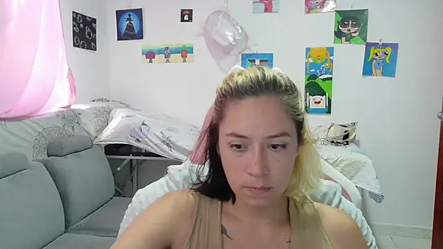 MommyMiaWs online show from 04-27-26, 07:56