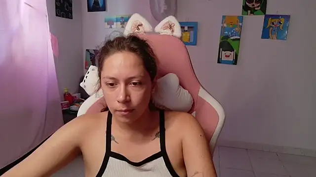 MommyMiaWs online show from 02-09-26, 03:32