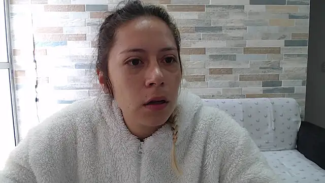 MommyMiaWs online show from 10-07-25, 01:12