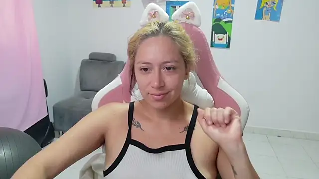 MommyMiaWs online show from 03-23-26, 01:55