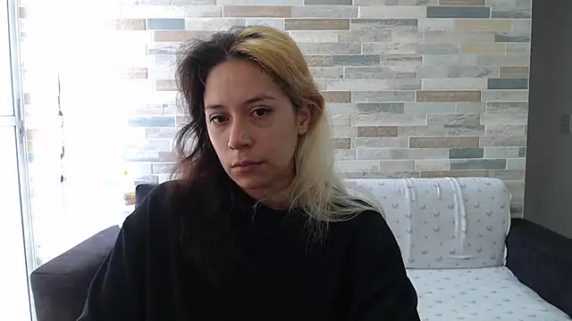 MommyMiaWs online show from 09-29-25, 02:12