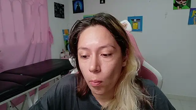 MommyMiaWs online show from 01-15-26, 01:25