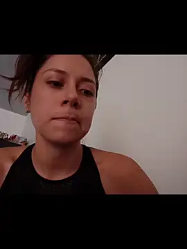 MommyMiaWs online show from 12-05-25, 07:34