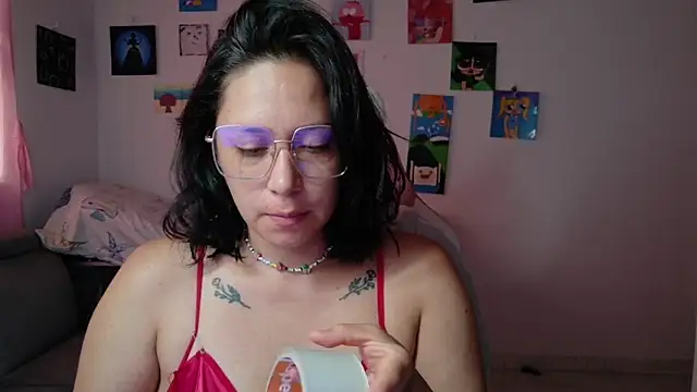 MommyMiaWs online show from 06-24-26, 02:26