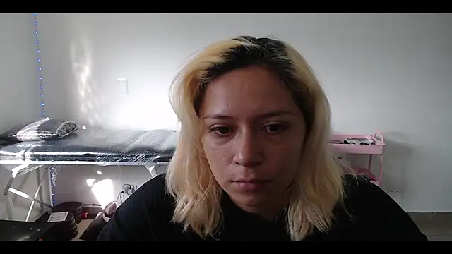 MommyMiaWs online show from 03-02-25, 01:09