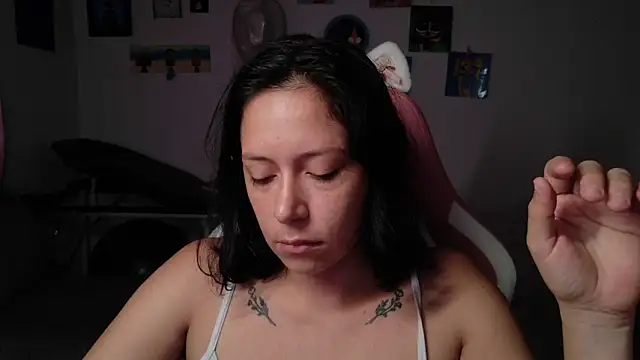 MommyMiaWs online show from 06-16-26, 01:55