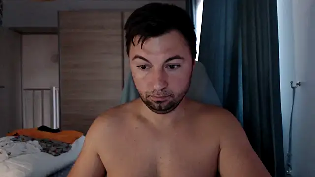 HankMalone online show from 07-09-26, 03:40