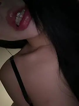 Serena-AU online show from 02-04-26, 02:34