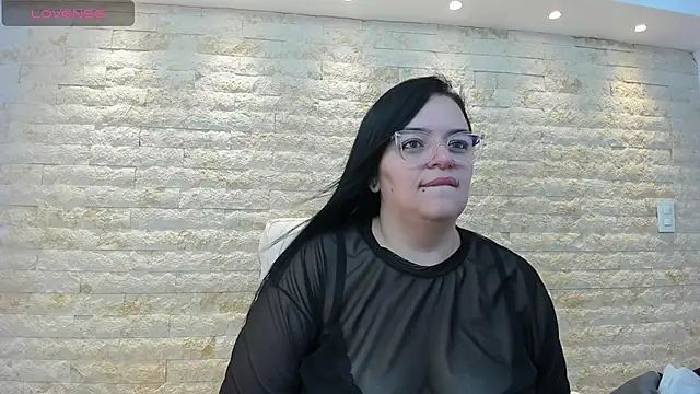 Snapshot of anette_cooper chatting on 11-13-25, 03:32 anette cooper online show from 11-13-25, 03:32