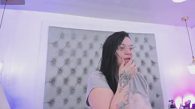 anette cooper online show from 04-11-26, 01:02