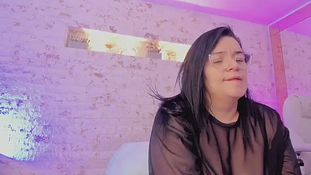 Snapshot of anette_cooper chatting on 03-04-25, 03:11 anette cooper online show from 03-04-25, 03:11