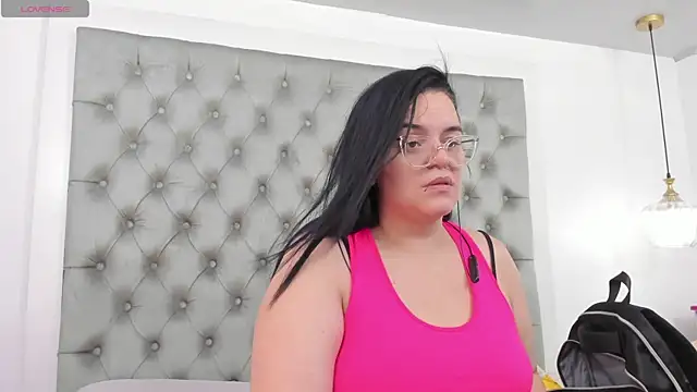 Snapshot of anette_cooper chatting on 06-12-26, 03:15 anette cooper online show from 06-12-26, 03:15