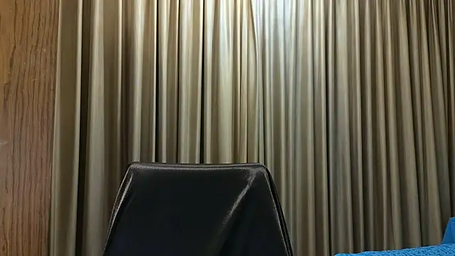 MissKateX online show from 06-25-26, 09:20
