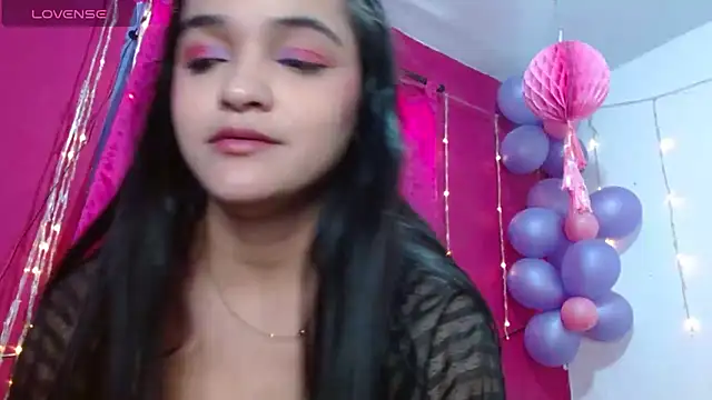 Snapshot of monica_little23 chatting on 03-02-25, 05:41 monica little23 online show from 03-02-25, 05:41
