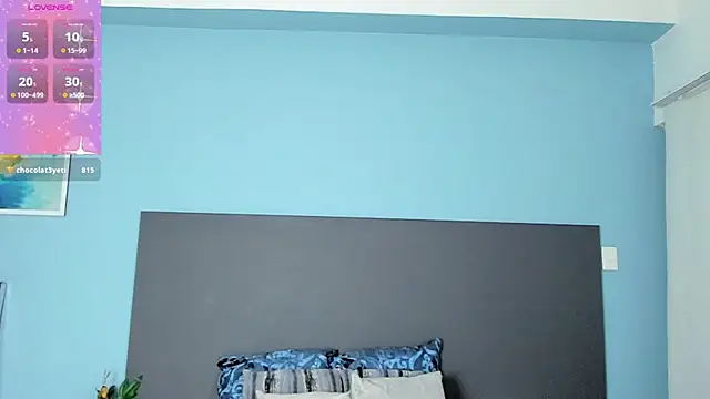 Snapshot of kylie_reyes chatting on 02-11-25, 02:03 kylie reyes online show from 02-11-25, 02:03