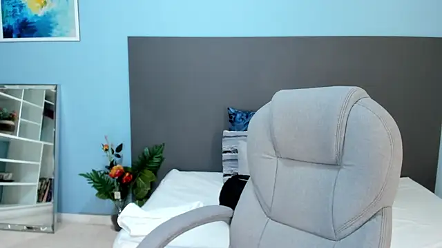 Snapshot of kylie_reyes chatting on 09-12-25, 07:24 kylie reyes online show from 09-12-25, 07:24