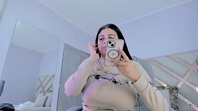 kylie reyes online show from 11-28-25, 07:36