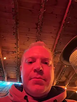 Snapshot of C_Huntsman chatting on 10-11-25, 01:28 C Huntsman online show from 10-11-25, 01:28