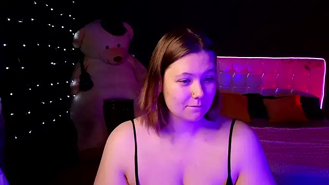 DjennaPalme online show from 11-10-25, 02:49